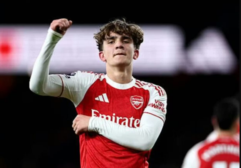 gia-dinh-truc-tiep-nam-quyen-quan-ly-tai-nang-tre-cua-arsenal