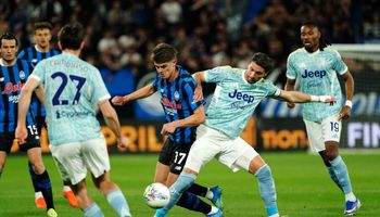 Atalanta vs Juventus (01:45 – 12/04) | Xem lại trận đấu
